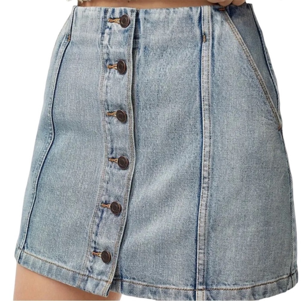 Aritiza Wilfred - Atherns Denim Button Front Mini Skirt